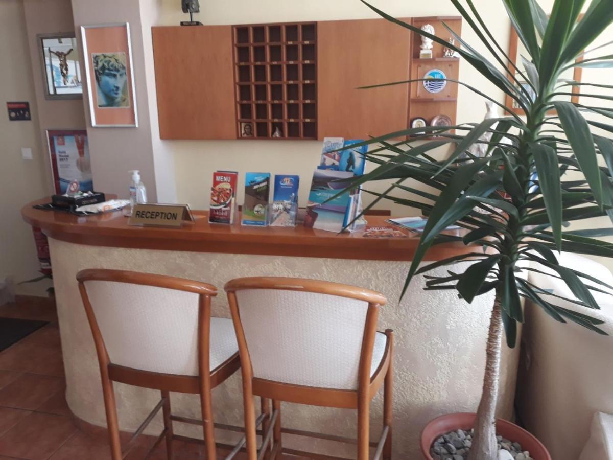 Villa Alexander Paralía Екстериор снимка