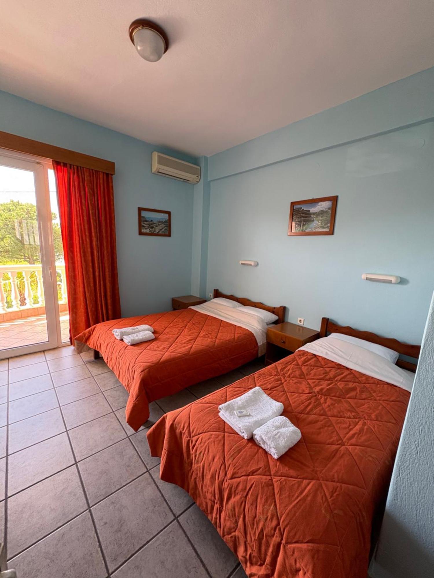 Villa Alexander Paralía Екстериор снимка